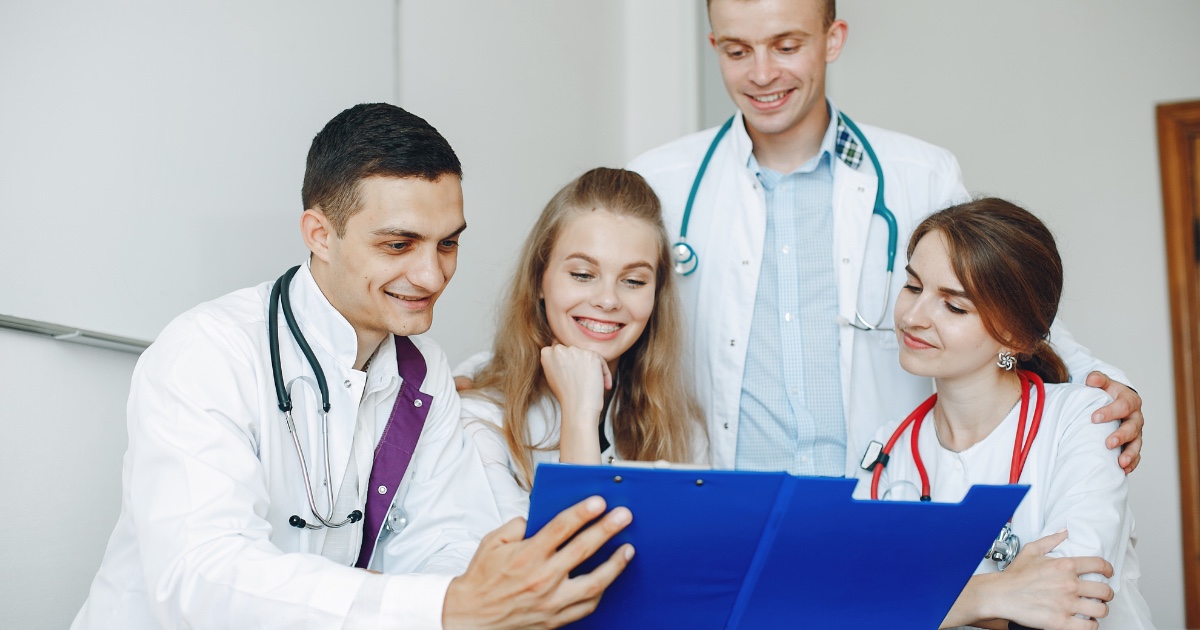 Cover for A Comprehensive Professional Guide to Medical and Paramedical Education in China for International Students